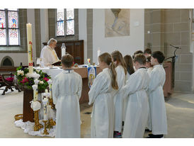 Dankgottesdienst der Kommunionkinder (Foto: Karl-Franz Thiede)